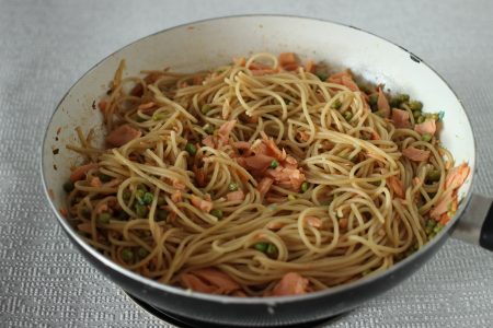 smoked salmon and lime spaghetti